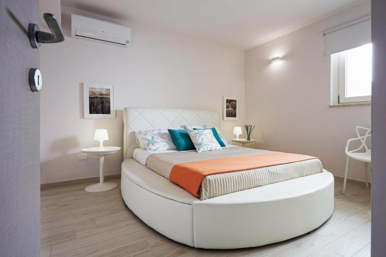 פוצאלו Villa Giame - Heated Pool, Beach At 350M מראה חיצוני תמונה